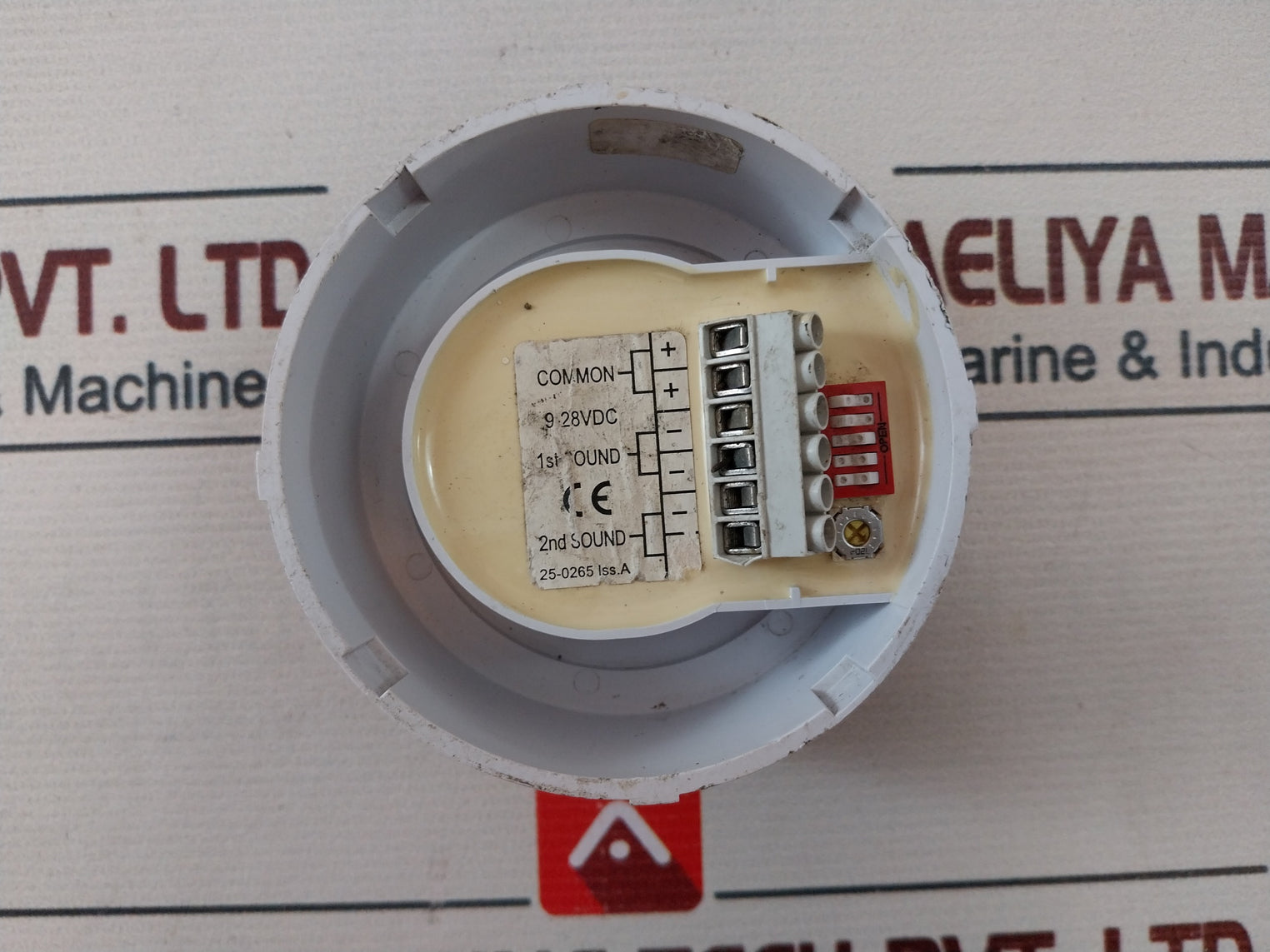 25-0265 9-28 Vdc Mini Sounder 26-44