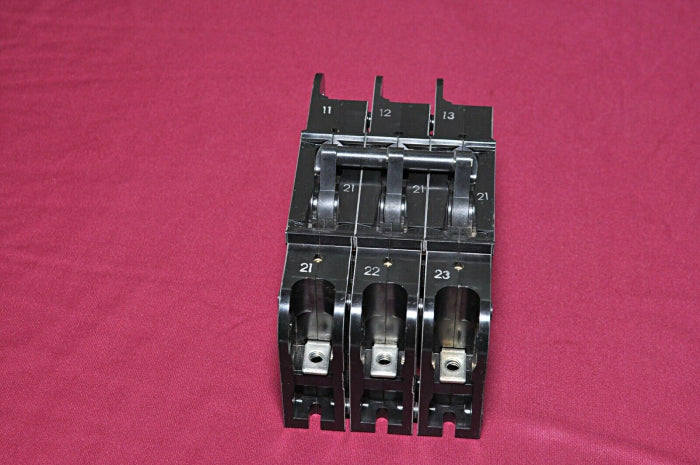 Heinemann Cf3-g8-ae 3Pole Circuit Breaker 600V 50/60Hz 107A