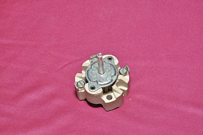 Gaw 20755 Surface Mount Rotary Light Switch