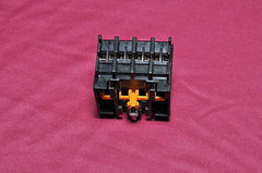 Telemecanique La1-d22 A65 Auxiliary Contact