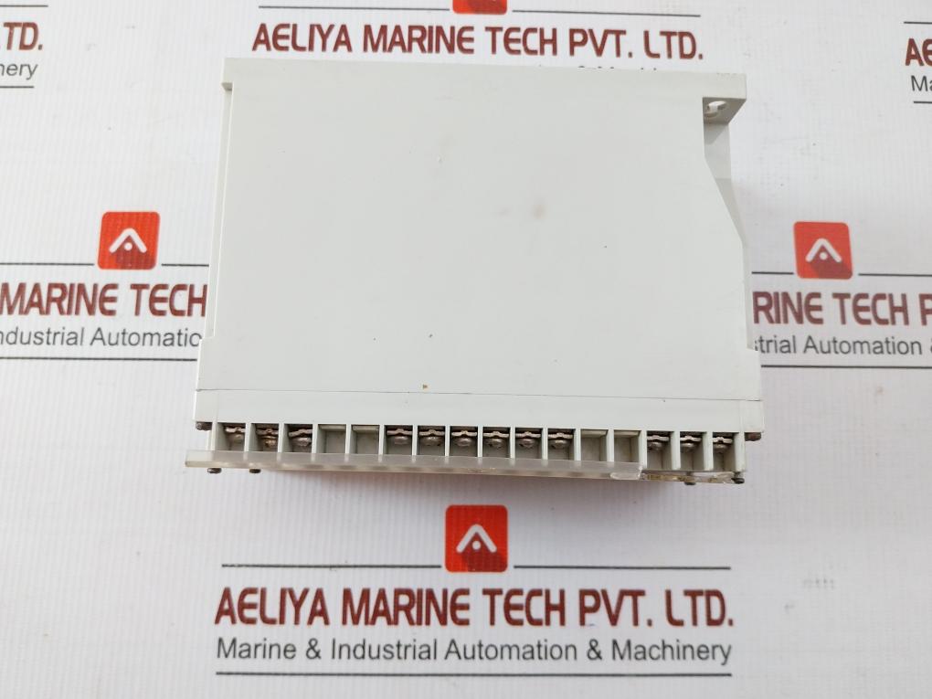 256-phvw-pqbx-c6-lc-kg Voltage And Frequency Relay 60 Hz Crompton Instruments