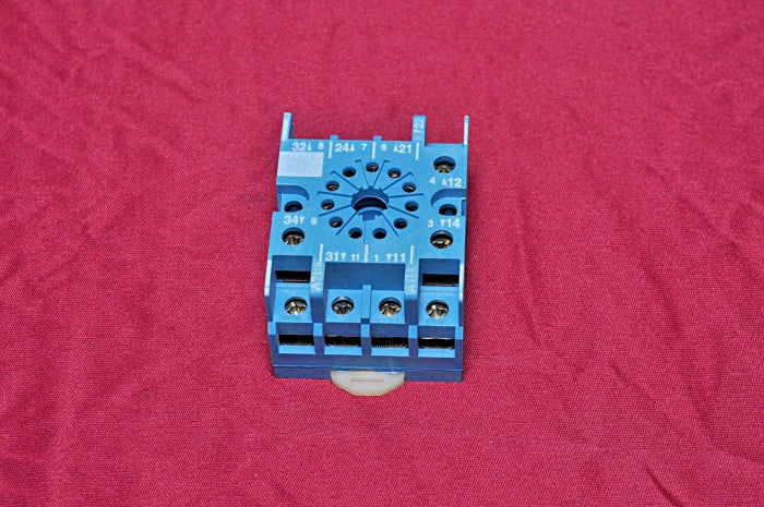 Lot Of 7X Finder 90.27 Relay Socket 300V 10A