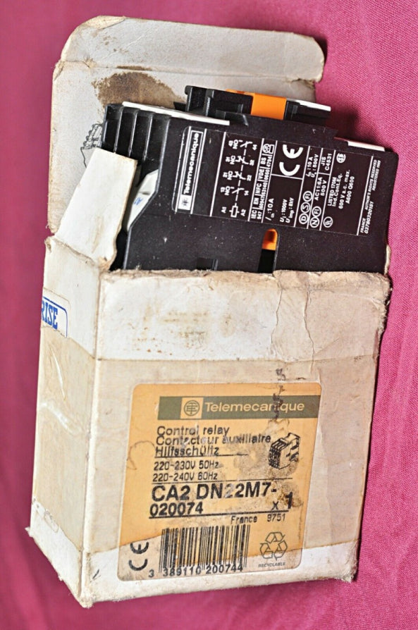 Telemecanique Ca2 Dn22M7 Control Relay 220-230V 50Hz 500V