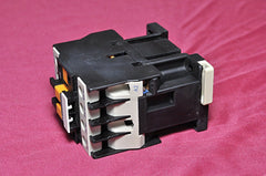 Telemecanique Ca2Dn40 Control Relay