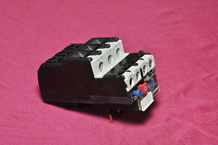 Telemecanique lr2 d1304 thermal overload relay