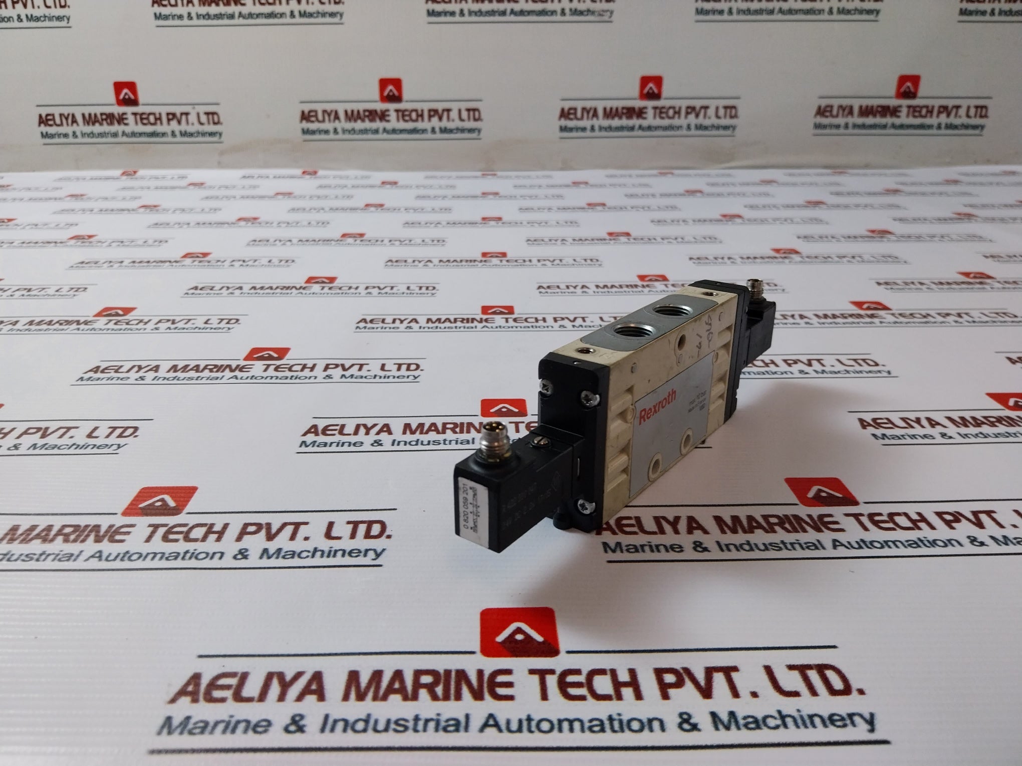 Rexroth R 422 000 047 Pneumatic Directional Control Valve 24V Dc 2.2 W 10 Bar