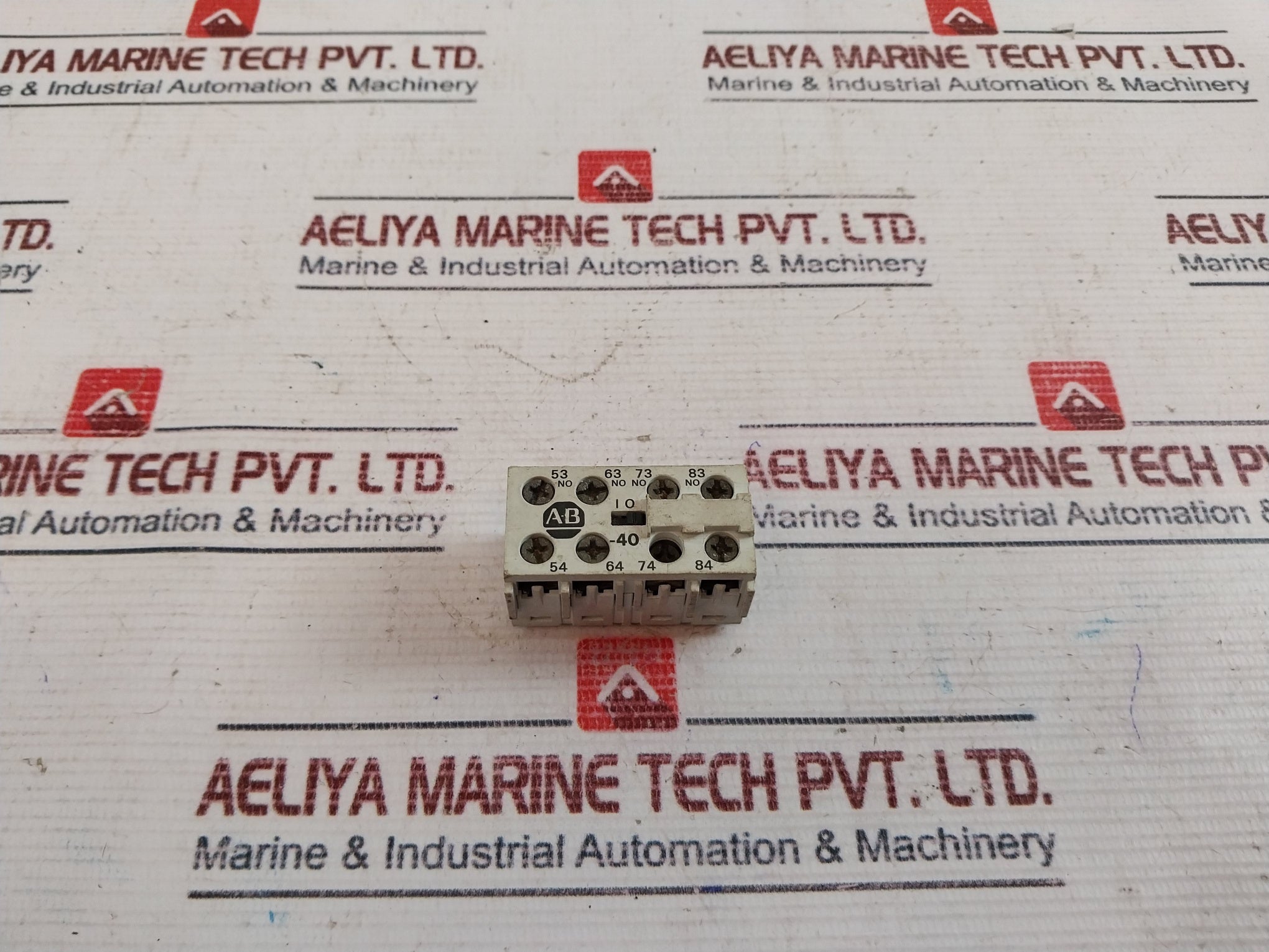 Lot Of 3X Allen-Bradley 195-Ma40 Auxiliary Contacts 500V~10A Ser: A
