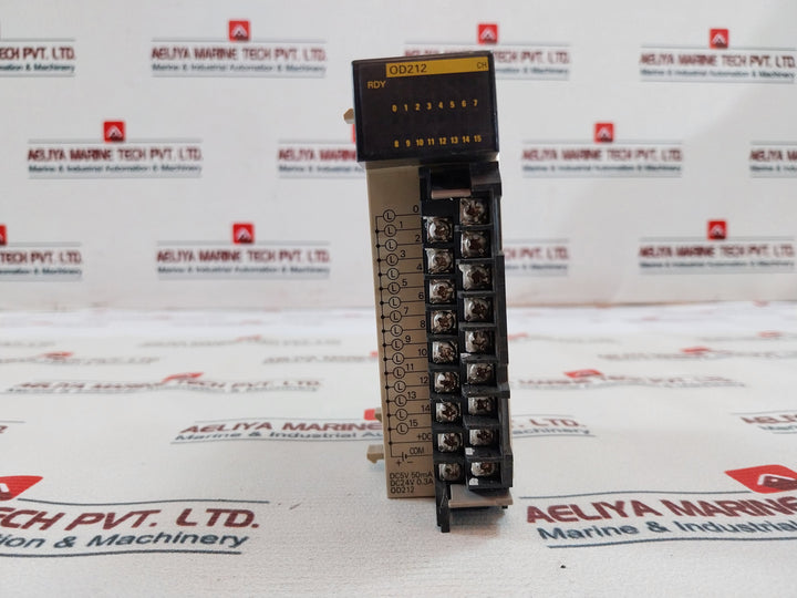Omron Cqm1-od212 16Points Output Module Unit 5-24Vdc