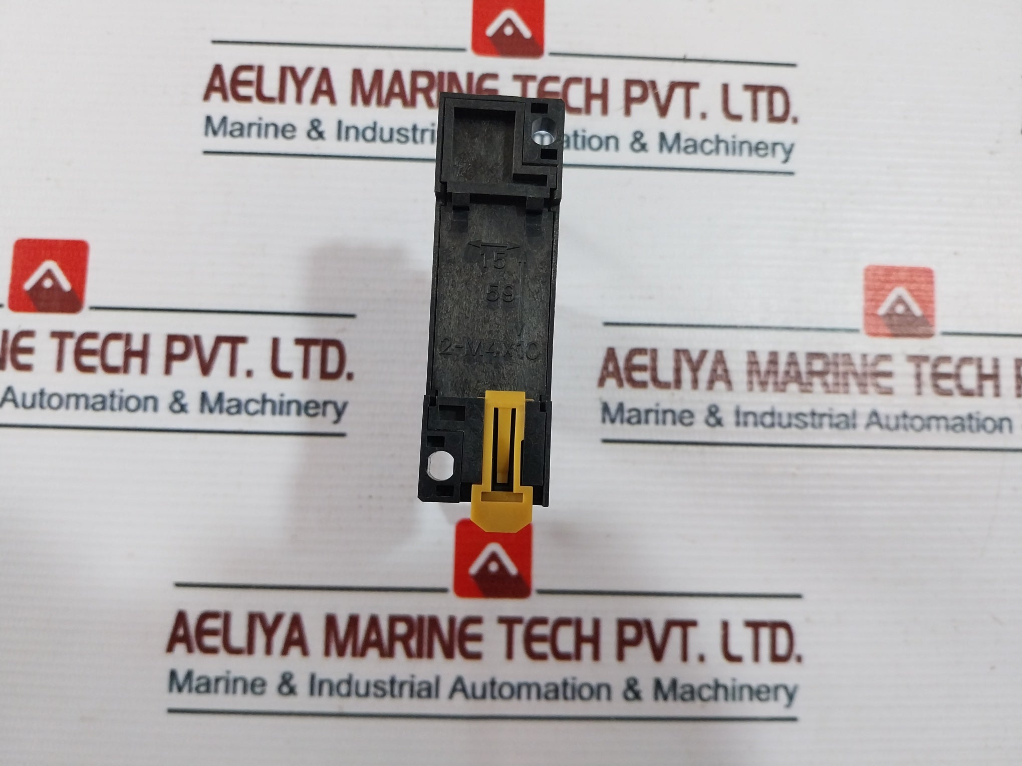 Lot Of 3X Omron My2 Relay With Base 10A 250Vac 30Vdc