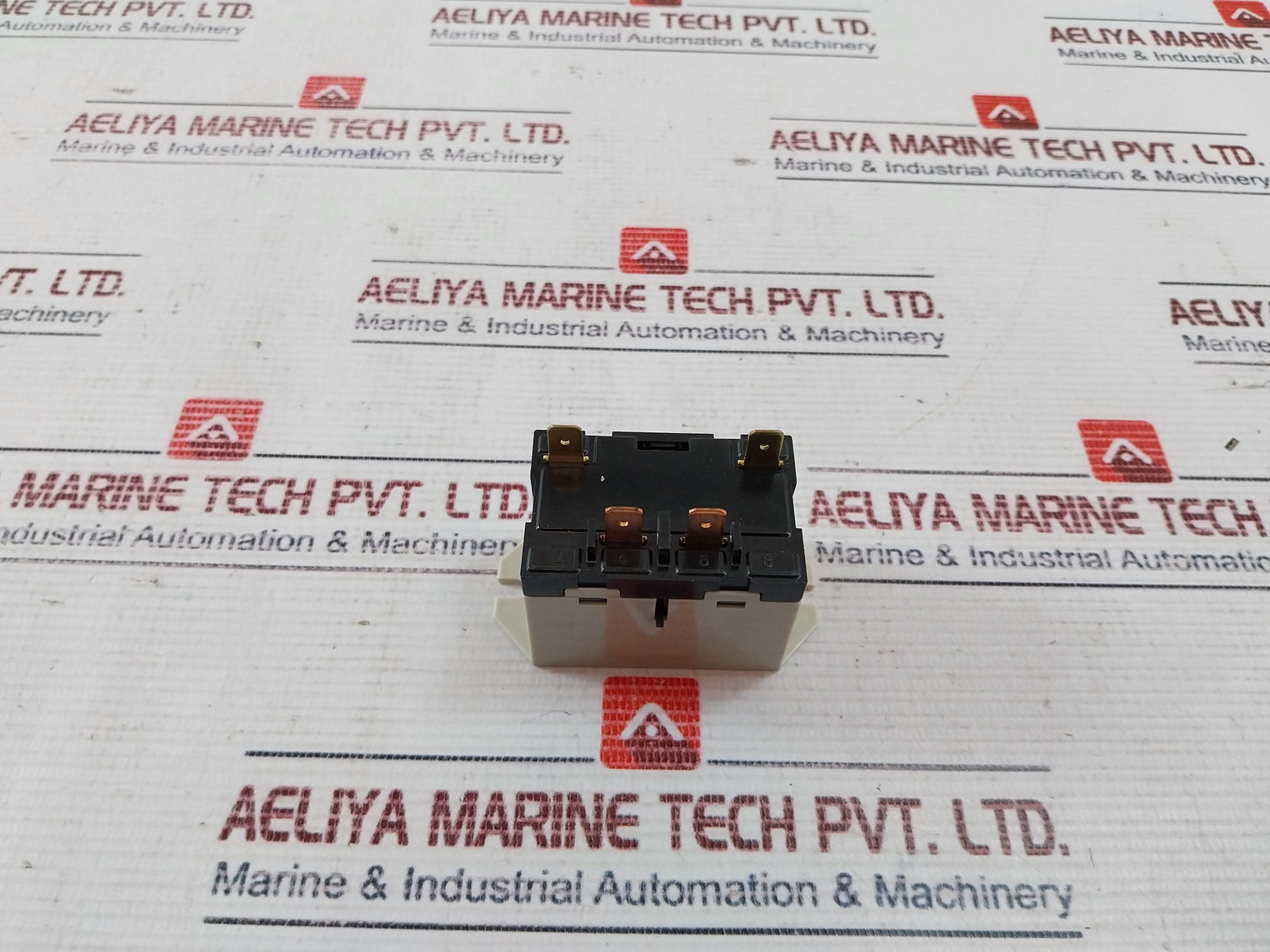 Omron G7L-1A-tubj-cb Enclosed Power Relay 30A 200-240Vac