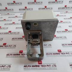Honeywell Ml7421A3004 Electric Linear Valve Actuator Ip54