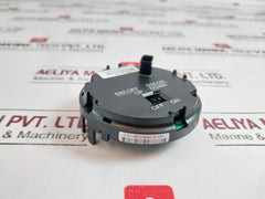 Honeywell Hnwg50049849-009 Temperature Transmitter St 700 Ffb 94V-0
