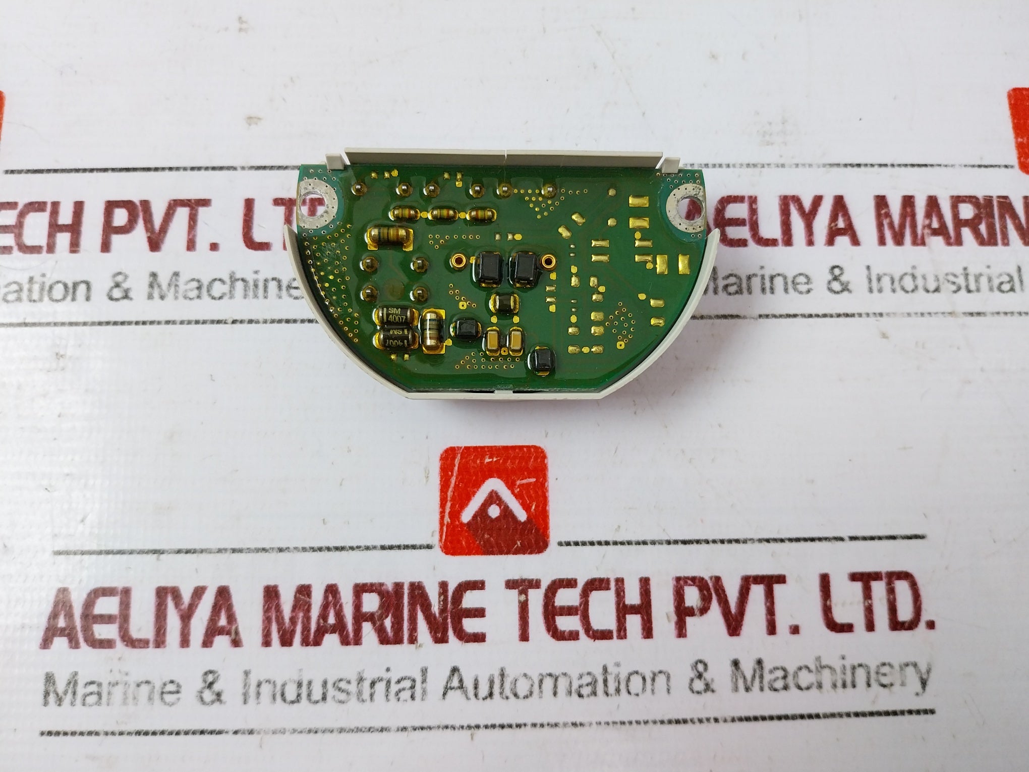 Siemens C73451-A407-B7 Wiring Module RS: AA (Minor Crack)