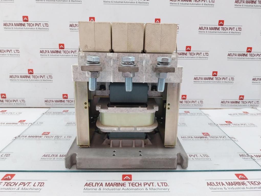 3-Pole-Magnetic-Power-Contactor-Fuji-Electric-Sc-16n-800-100-127vac-50-60hz-2