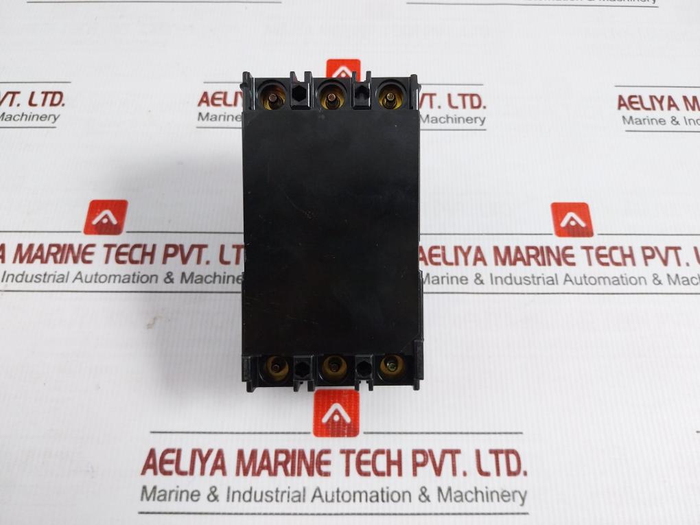 3-pole Circuit Breaker 50/60Hz 660 Vac Fuji Electric Sa33B
