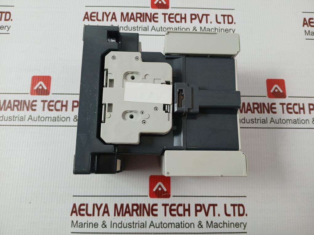 3-pole Contactor Ac 220V 50/60Hz Siemens 3Tf46 22-0Xn2