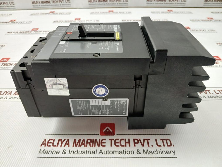 3-pole Molded-case Circuit Breaker Hj-060 Square D 750V 50/60Hz