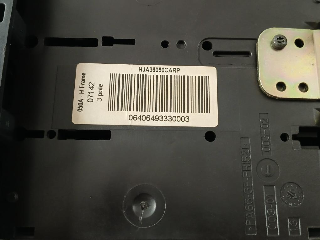3-pole Molded-case Circuit Breaker Hj-060 Square D 750V 50/60Hz