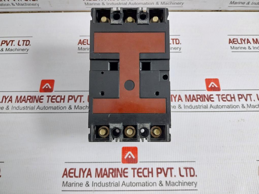 3-pole Molded Case Circuit Breaker 660V 50A Hyundai Hbh-103