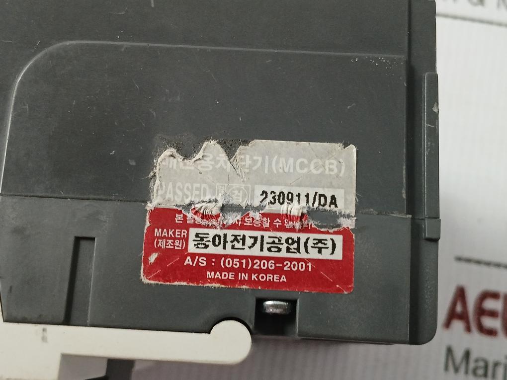 3-pole Molded Case Circuit Breaker Devico Db103Sb Dong-a Electric 30A 690V