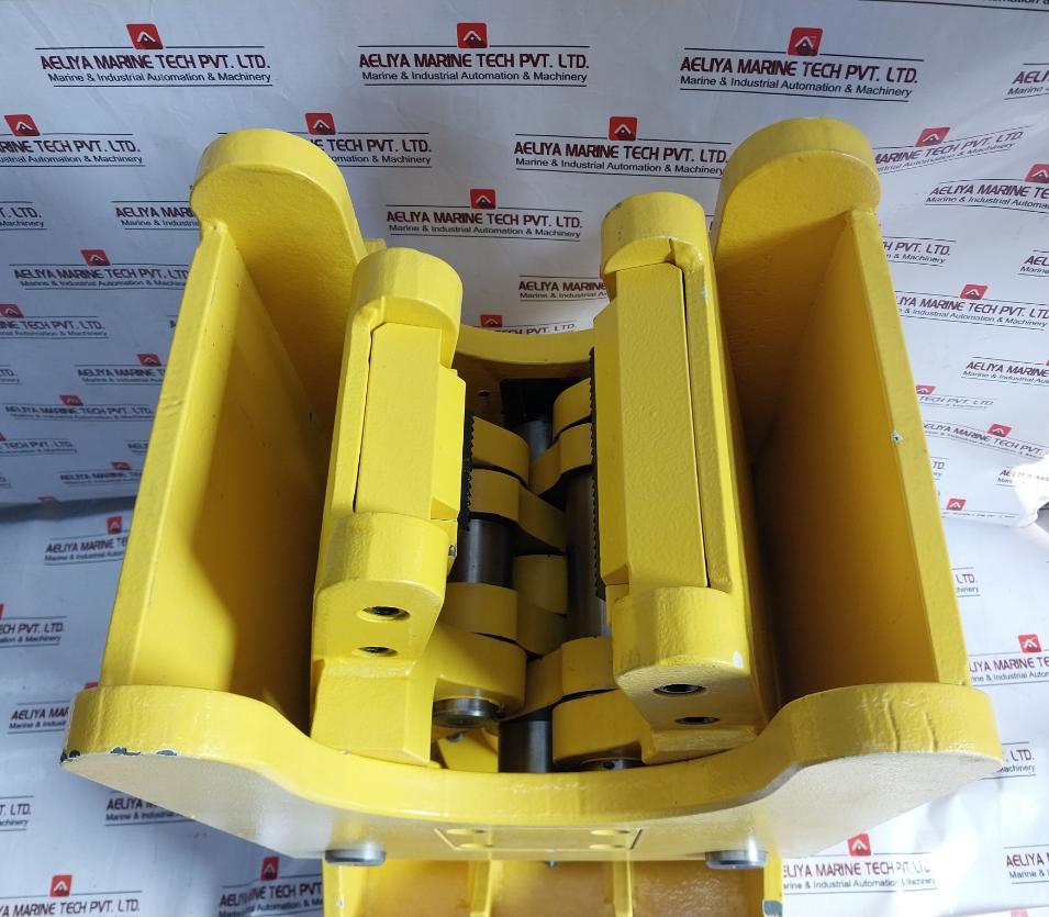 30311538 Hydraulic Excavator Attachment Set 210 Barg By Tsc