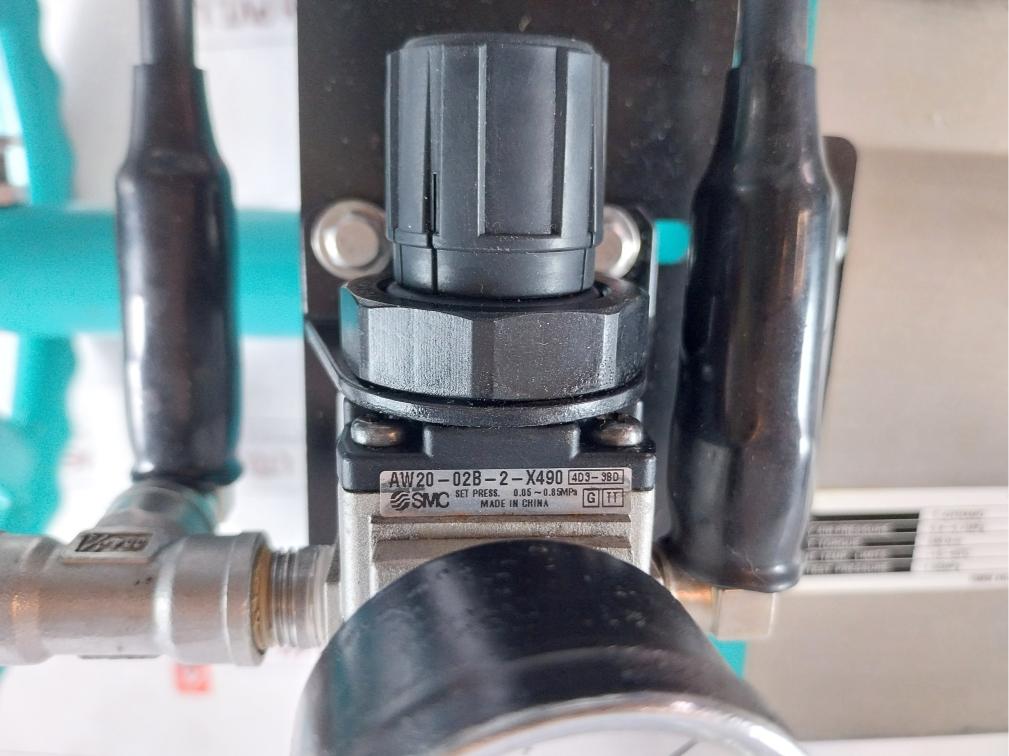 Tomoe Temperature & Pressure Valve W/ Pneumatic Positioner 304Y-7G0 Ip5100 0.4~0.7Mpa