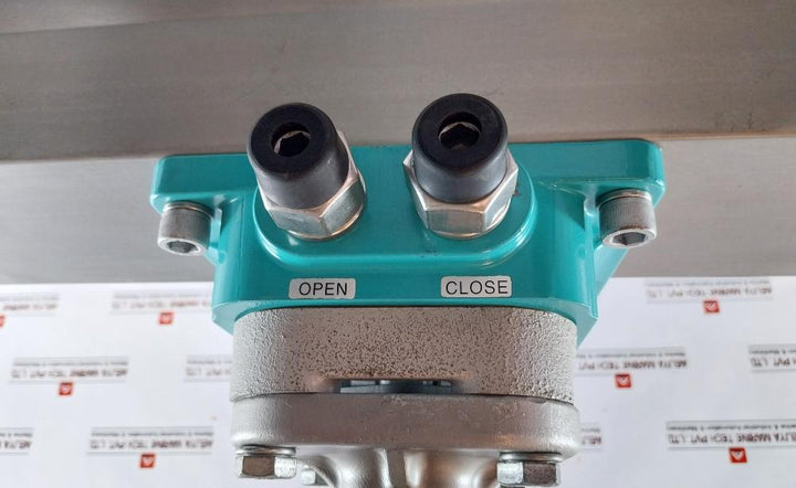 Tomoe Temperature & Pressure Valve W/ Pneumatic Positioner 304Y-7G0 Ip5100 0.4~0.7Mpa