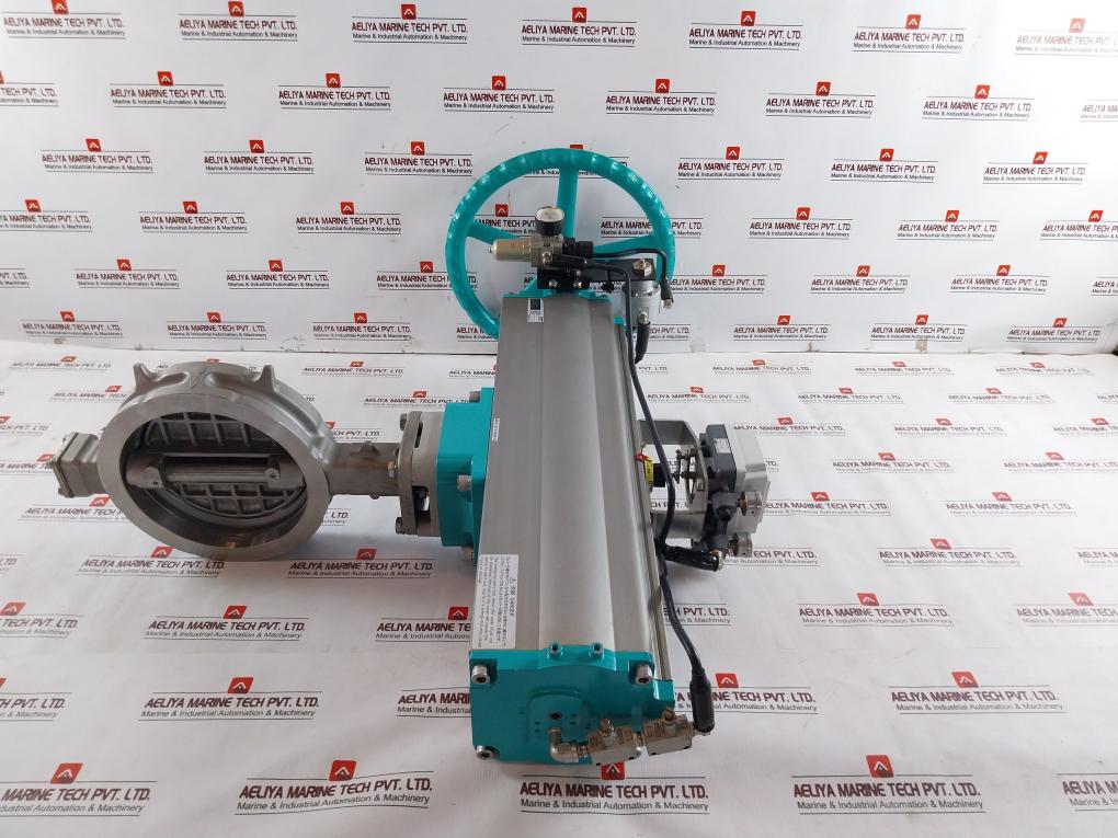 Tomoe Temperature & Pressure Valve W/ Pneumatic Positioner 304Y-7G0 Ip5100 0.4~0.7Mpa