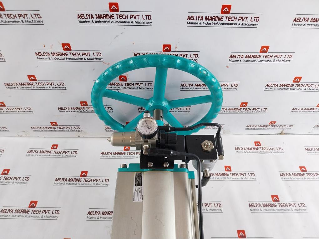 Tomoe Temperature & Pressure Valve W/ Pneumatic Positioner 304Y-7G0 Ip5100 0.4~0.7Mpa