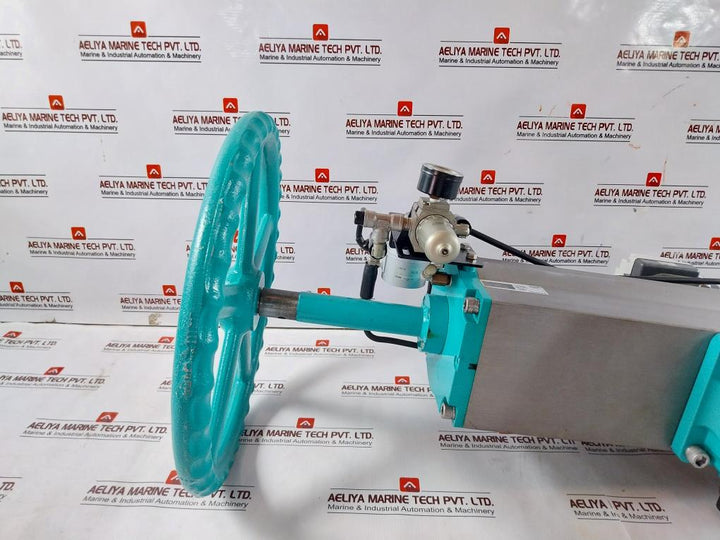 Tomoe Temperature & Pressure Valve W/ Pneumatic Positioner 304Y-7G0 Ip5100 0.4~0.7Mpa