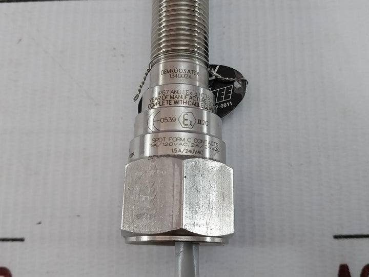 316-c-1-0-00 Westlock 1M Hermetically Sealed Magnetic Proximity Switch