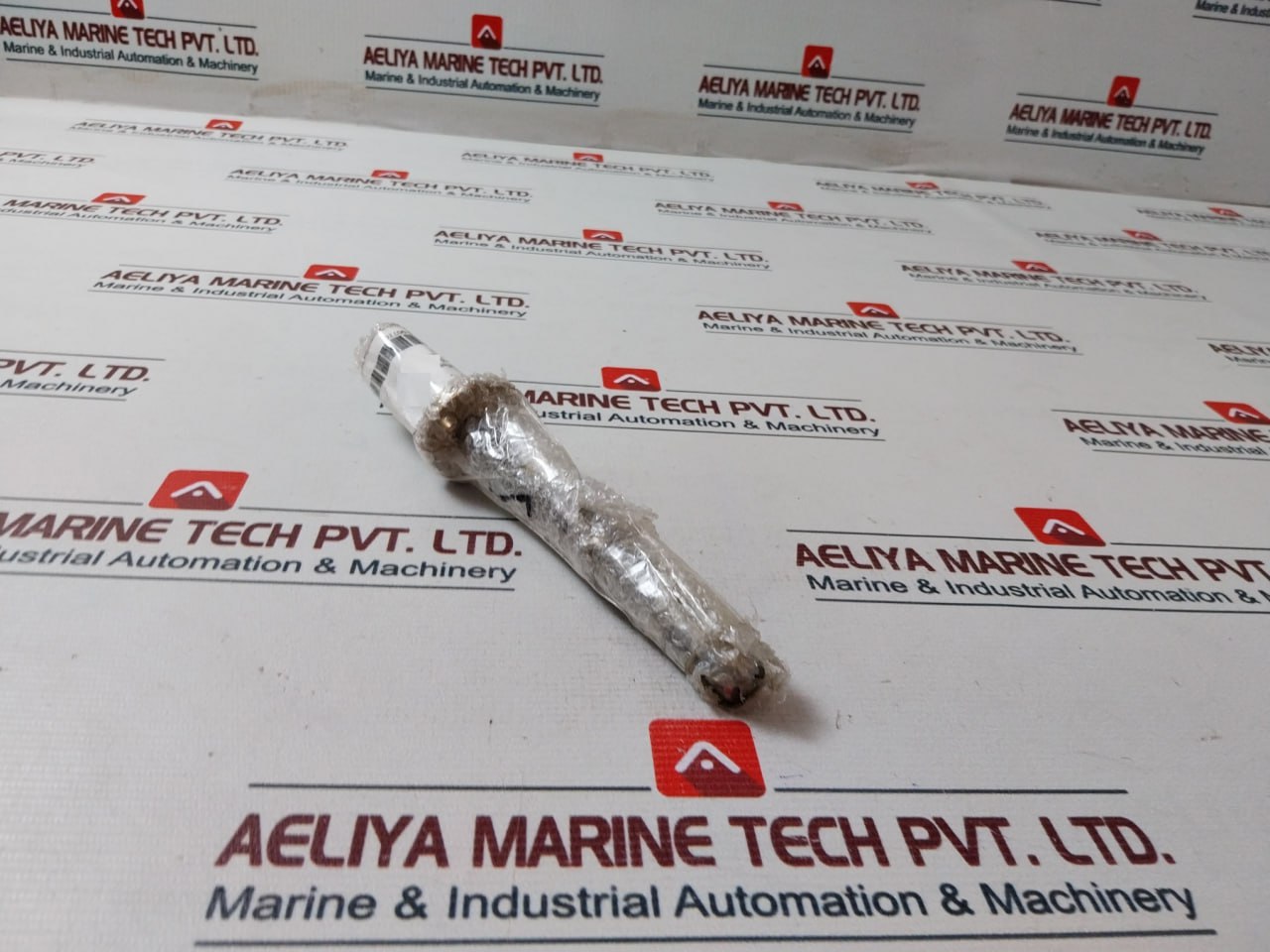 Run Master 33-50041/2S/50051/2 Screw, Tailstock, W/Nuts Run 330 X 1000R