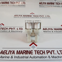 3339502 Valve