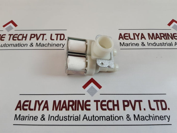 3339502 Valve