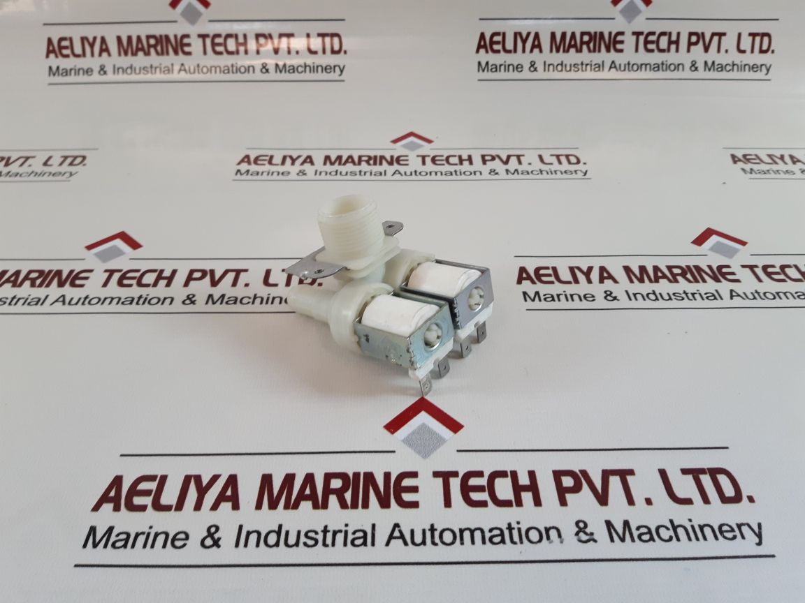 3339502 Valve
