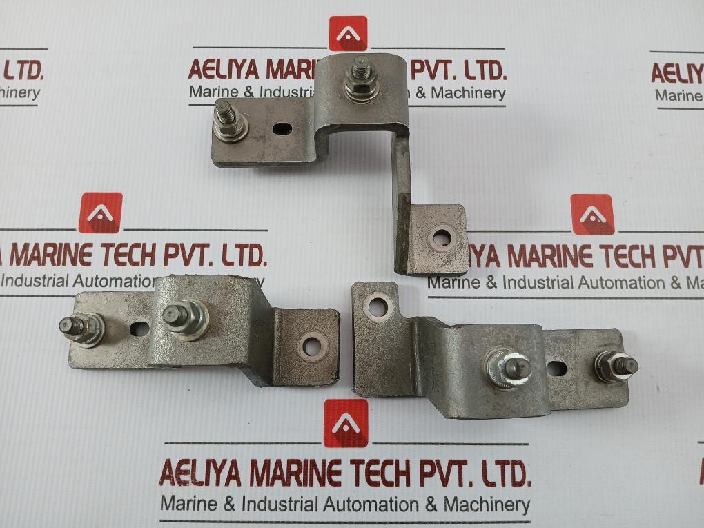 340239-c01 Ver.04 Fabricated Offset Bracket