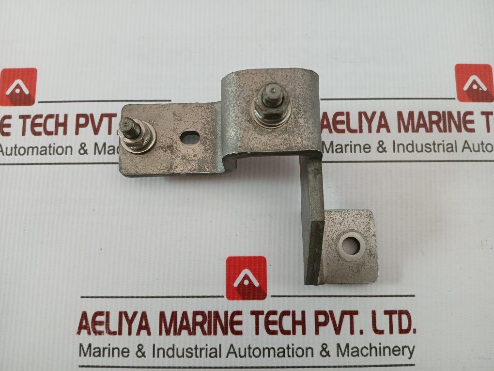 340239-c01 Ver.04 Fabricated Offset Bracket