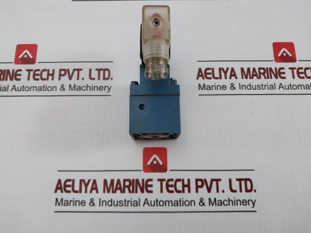 3722250220 Pneumatic Directional Control Valve Wabco 24V Dc 4.8W