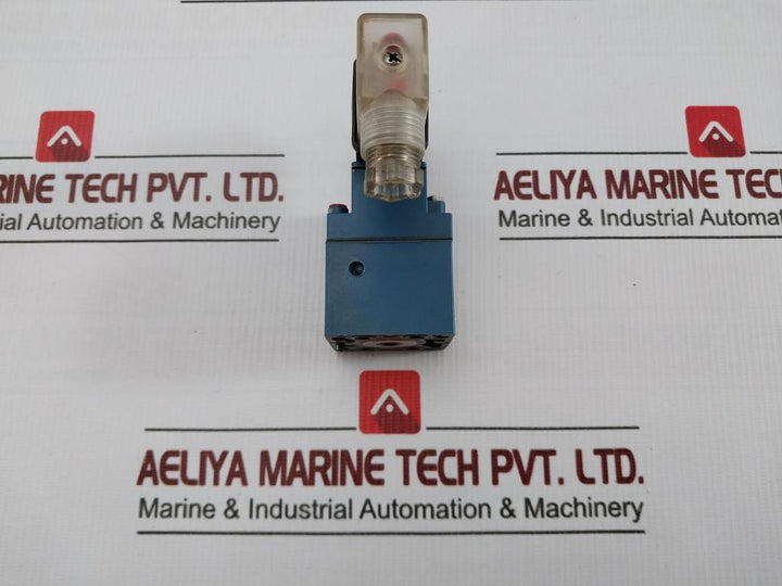 3722250220 Pneumatic Directional Control Valve Wabco 24V Dc 4.8W