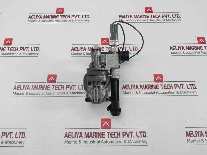 39-7-4-3 Pressure Switch For Pump System Hikoki 6(6)A 240Vac