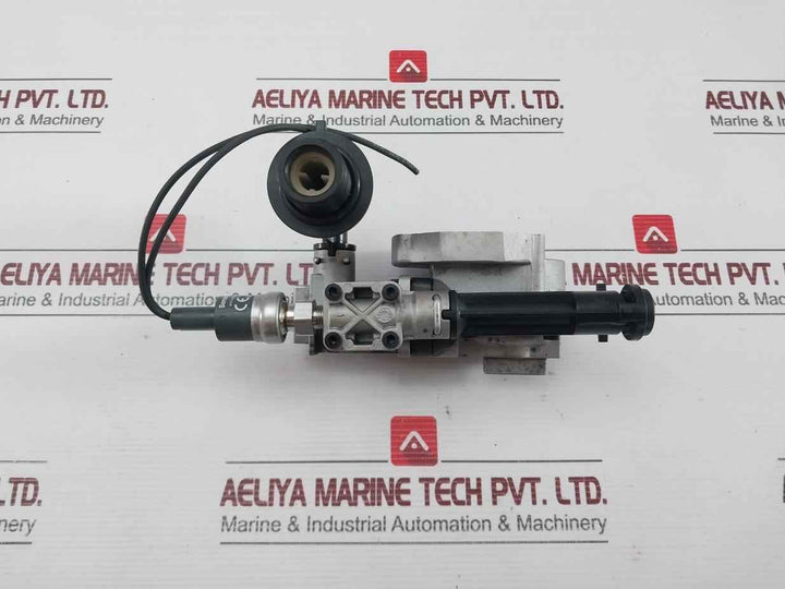 39-7-4-3 Pressure Switch For Pump System Hikoki 6(6)A 240Vac