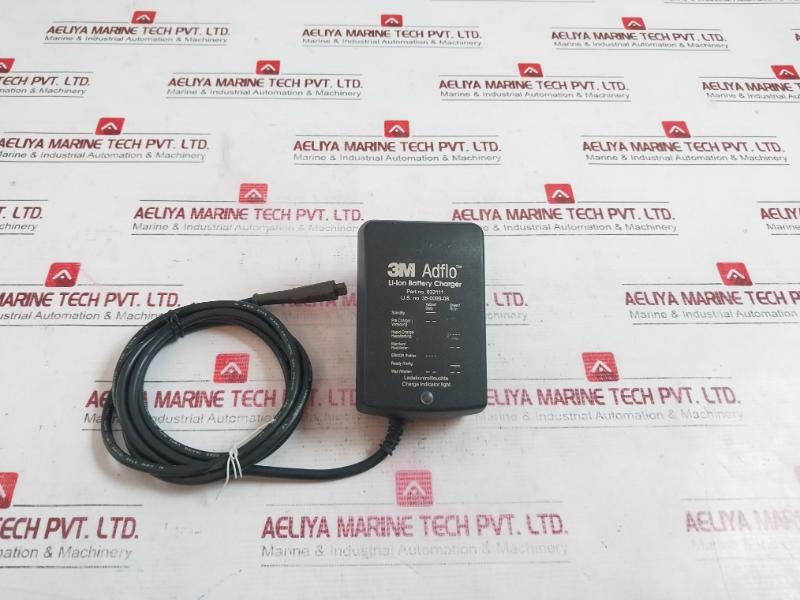 3M 833111 Battery Charger For Li-ion Battery 35-0099-08 10.8V, 2.5A Ta40/Ip40