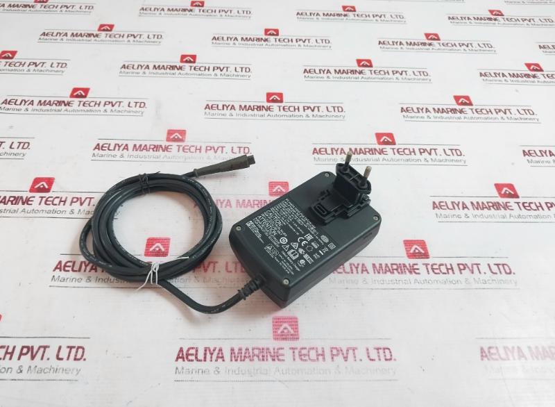 3M 833111 Battery Charger For Li-ion Battery 35-0099-08 10.8V, 2.5A Ta40/Ip40