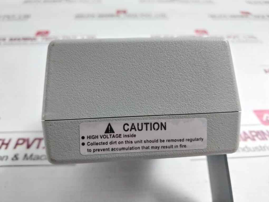 3M Electronics 960 Mini Air Ionizer 50/60Hz 0.2A 5.5W