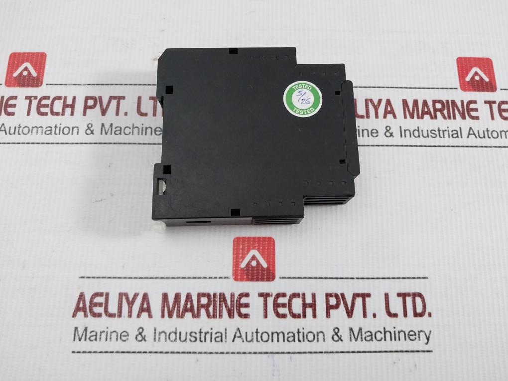 3P Monitoring Relay 200-240Vac 4.4Va 50/60Hz Omron K8Ak-pm1