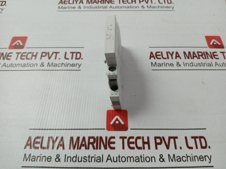 3Rv1901-1A Auxiliary Contact Block Siemens 10A/240V
