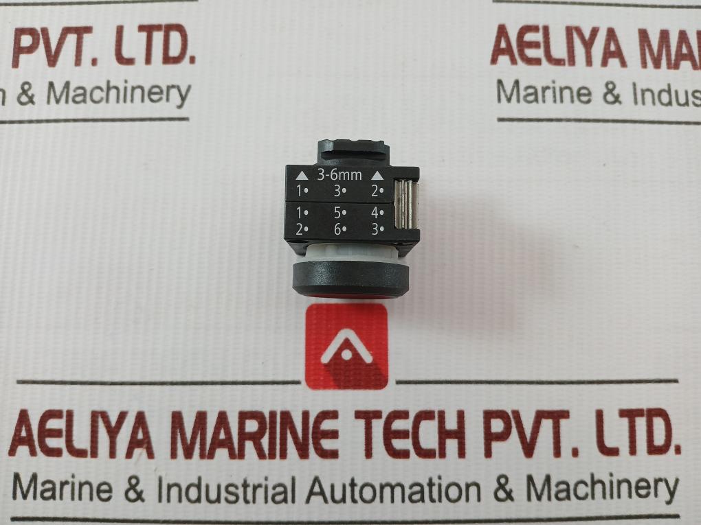 3Sb3 203-0Aa11 Push Button With Contact Block 50 Hz Siemens