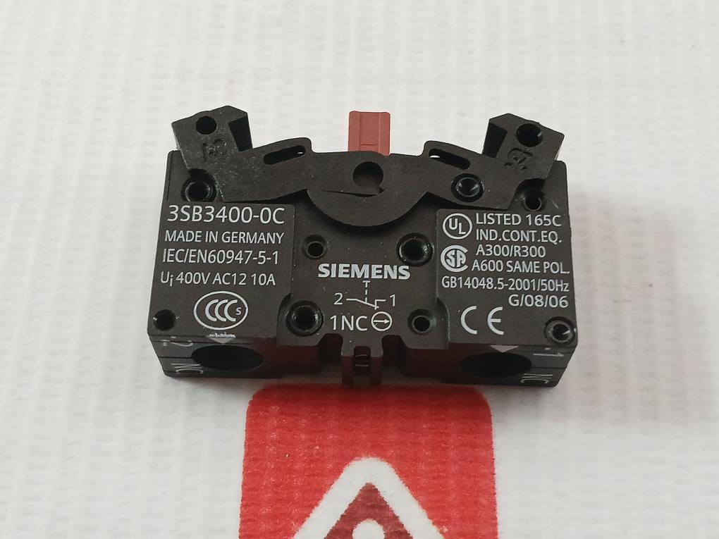 3Sb3 203-0Aa11 Push Button With Contact Block 50 Hz Siemens