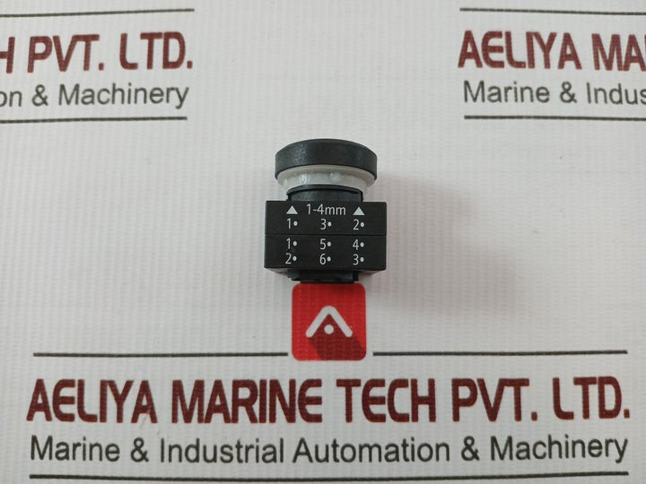 3Sb3 203-0Aa11 Push Button With Contact Block 50 Hz Siemens