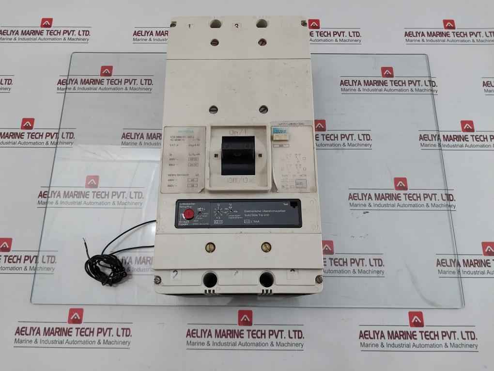 3Vf7111-2Bk60-1Ga0 Three & Four-pole Circuit Breaker Siemens Ac 50/60Hz 480V